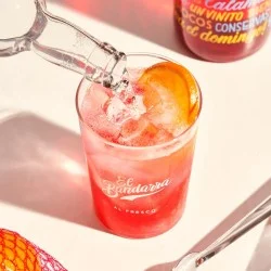 El Bandarra Rojo Al Fresco